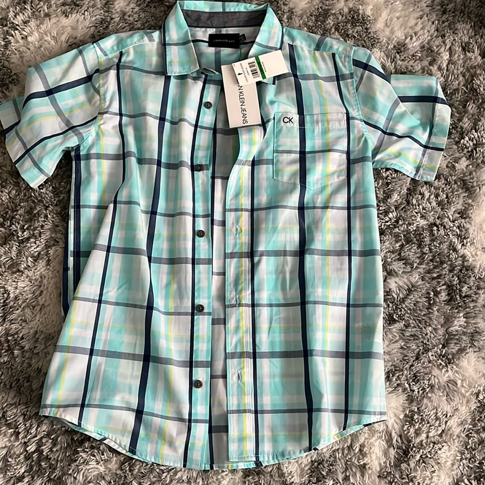 Boys Calvin Klein Button Up Dress Shirt size L 14/16 NWT